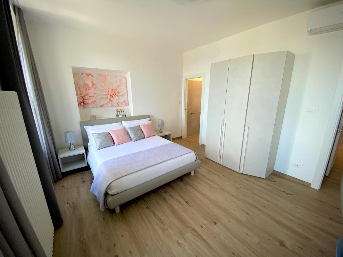 טריאסטה Five Flowers Guest House מראה חיצוני תמונה